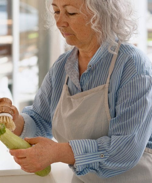 Navada, ki jo mnogi opazijo šele po 50. letu – a je bila prisotna že prej