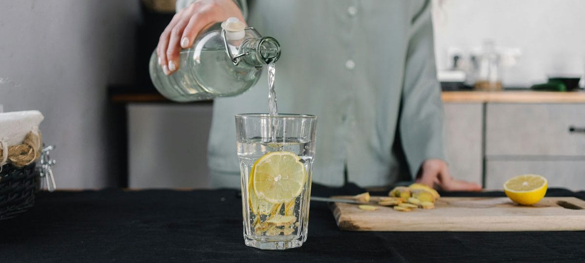 Limonina voda
