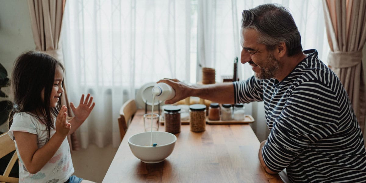 Zajtrk otroci in starši