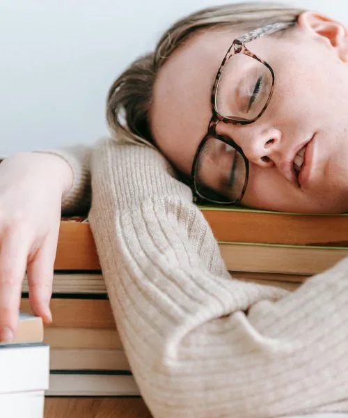 Veliko ljudi spomladi občuti nenavadno utrujenost, tu je razlog