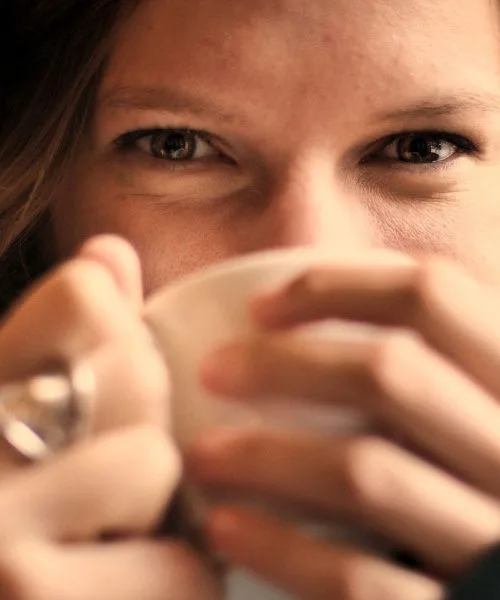 9 preprostih navad, ki lahko naravno dvignejo dopamin – brez telefona in družbenih omrežij