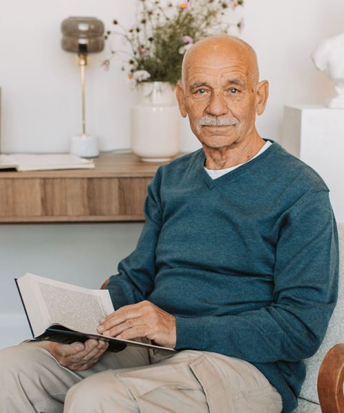 Vstajanje s stola je postalo težje? Preprost preizkus razkrije moč nog